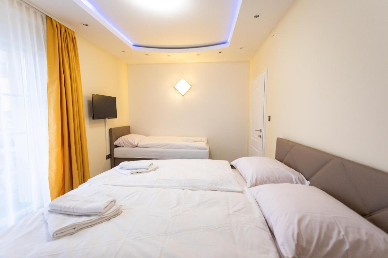 Apartments And Rooms Rubina 류블랴나 외부 사진